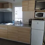 Les Peupliers Kamp alanı