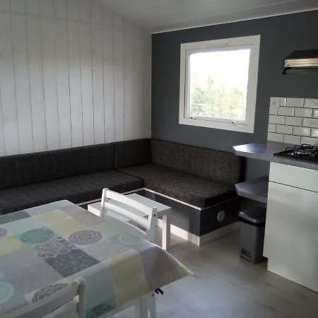 Les Peupliers * Saint-Pere-en-Retz